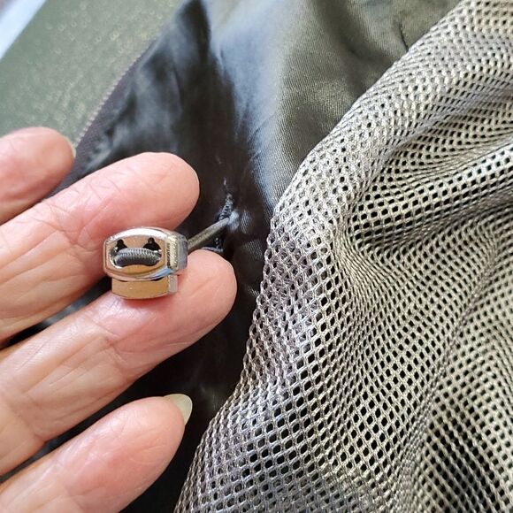 Ralph Lauren Green zipper rain coat. Hooded. Big‎ zipper pockets. XL trav… - Picture 12 of 14